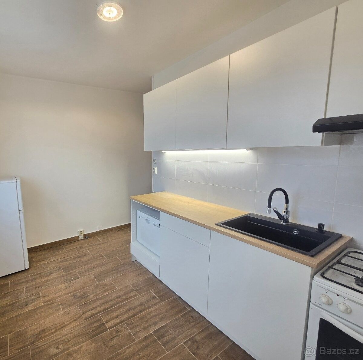 Byty, Chomutov, 430 04