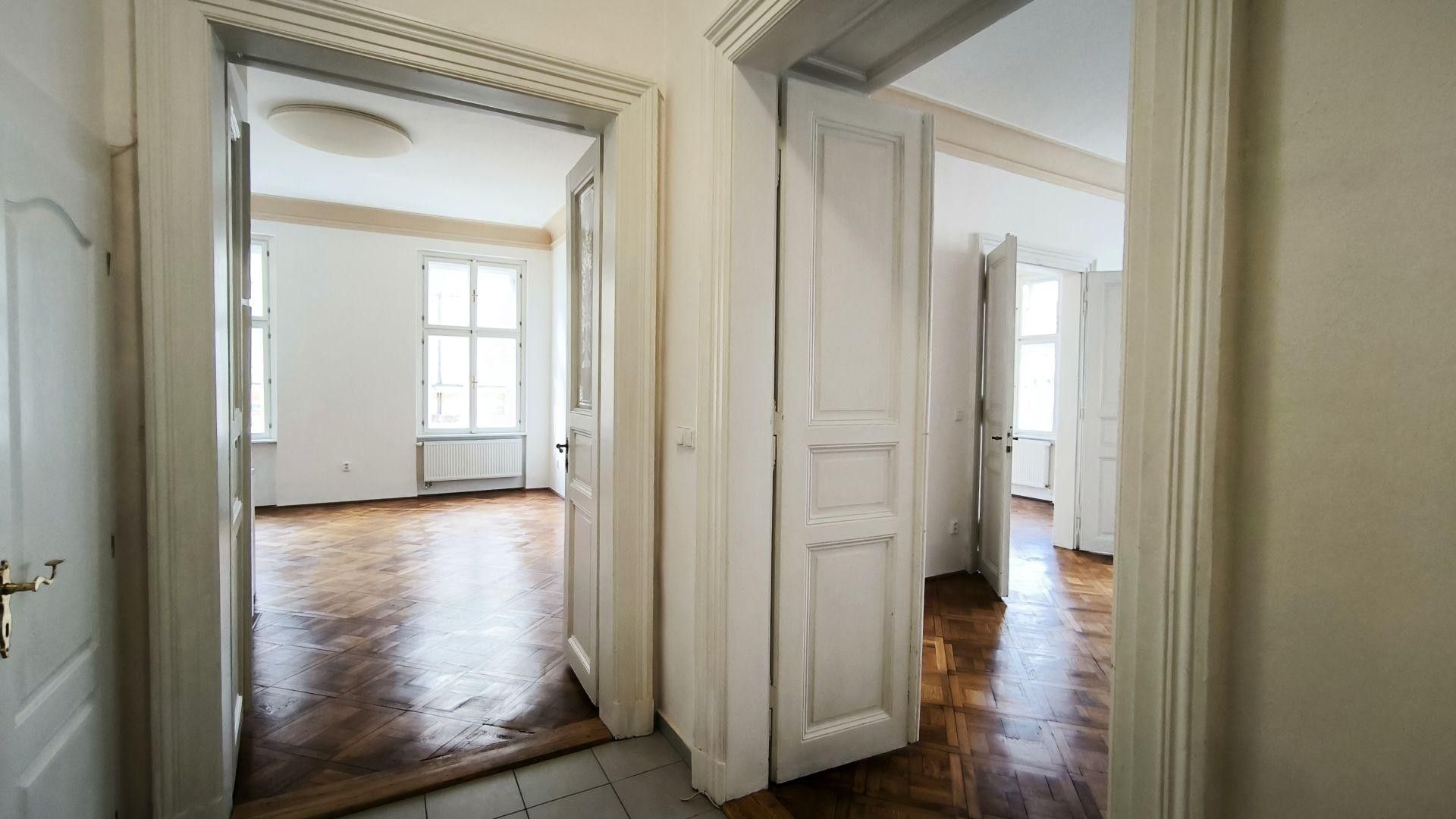 Pronájem byt 3+kk - Balbínova, Praha, 100 m² - 5