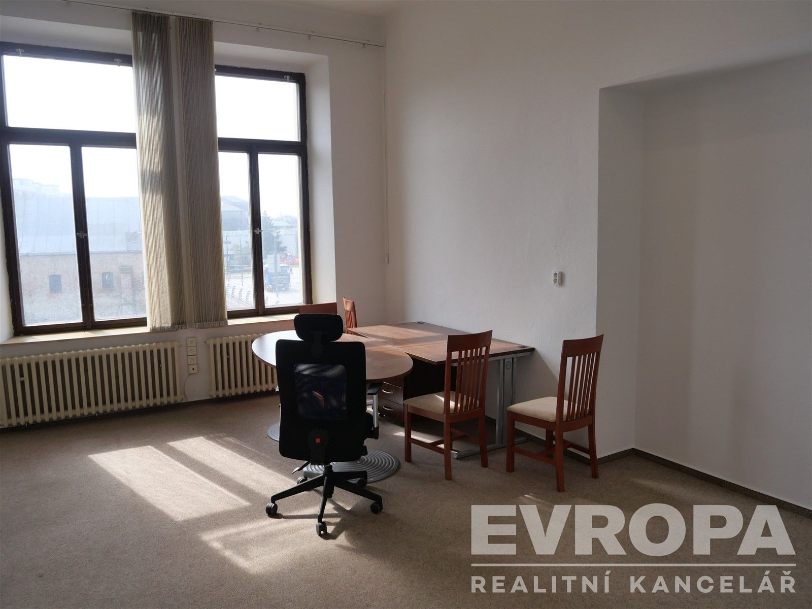 Pronájem obchodní prostory - Dolní, Havlíčkův Brod, 24 m²