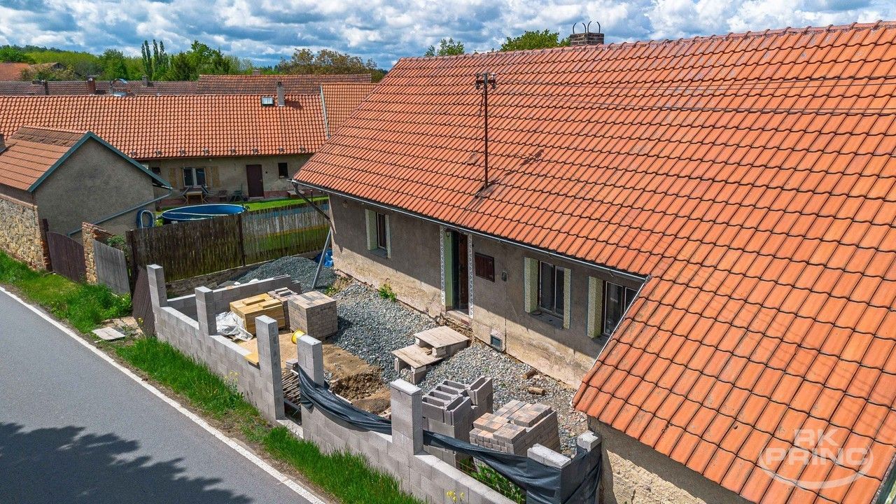 Rodinné domy, Tehov, 200 m² - 1