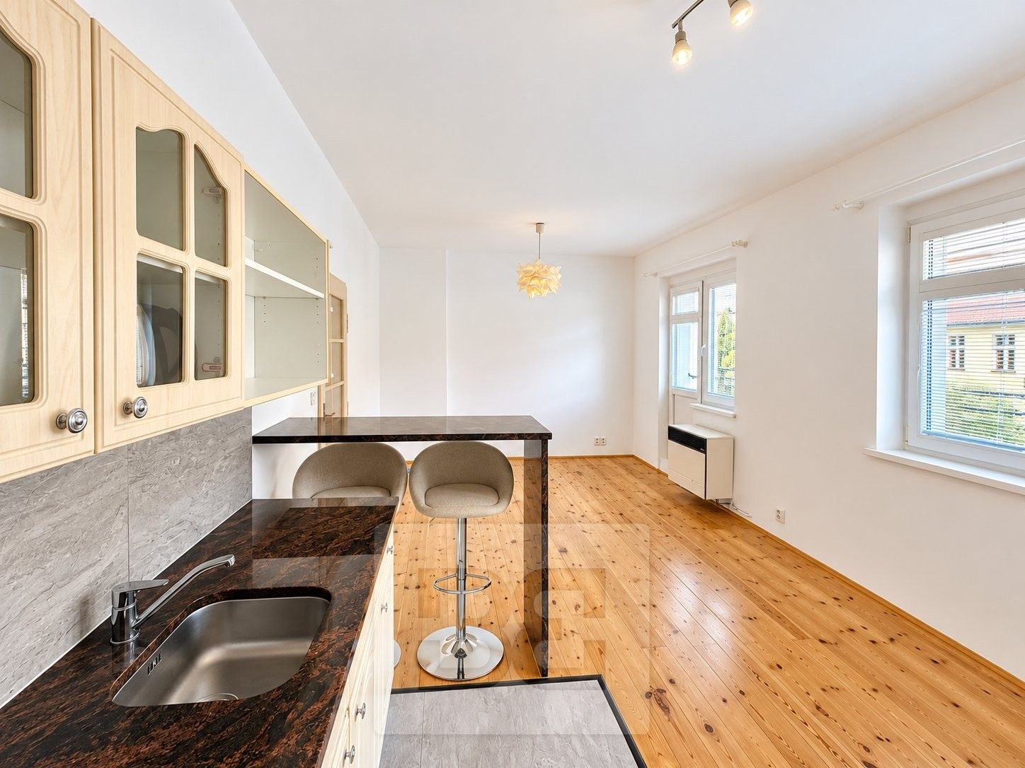 1+kk, U družstva Život, Praha, 44 m² - 1