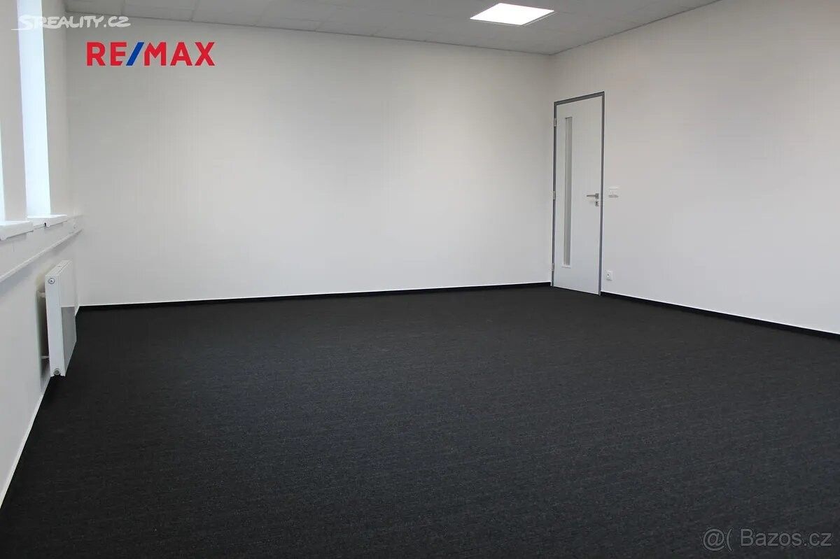 Pronájem kancelář - Praha, 102 00