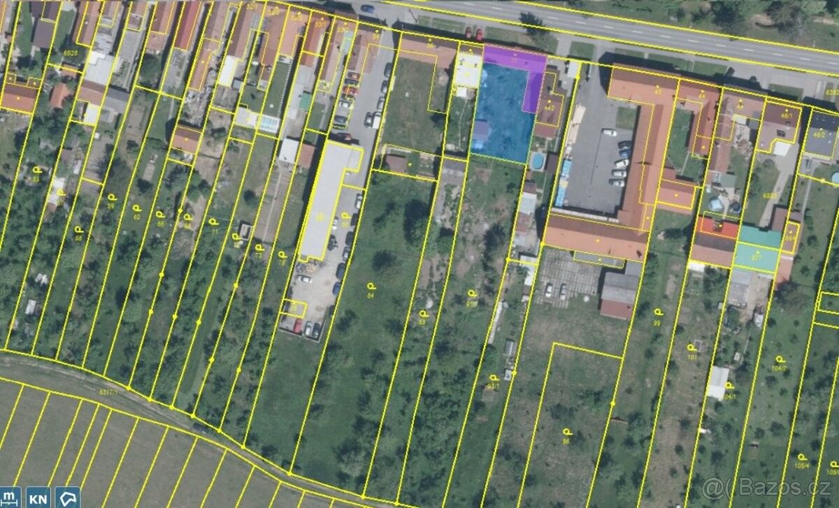 Prodej pozemek pro bydlení - Šumice, 687 31