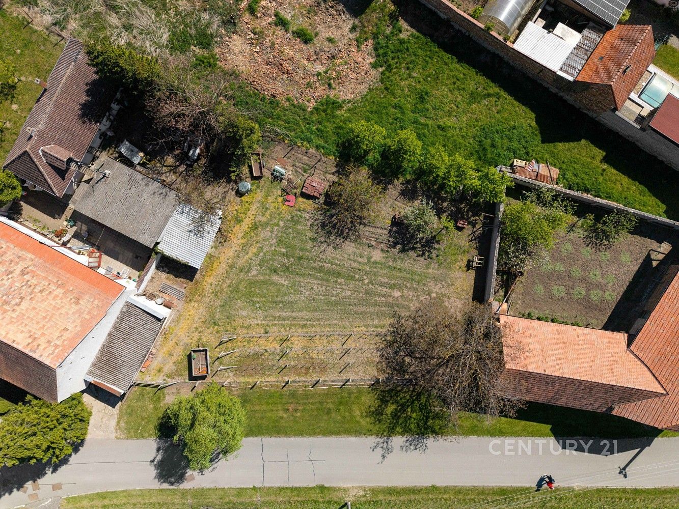 Pozemek pro bydlení, 618 m²