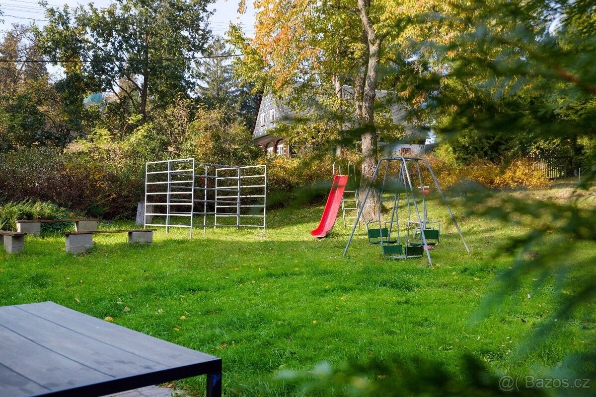 Prodej rodinný dům - Krásná Lípa, 407 46