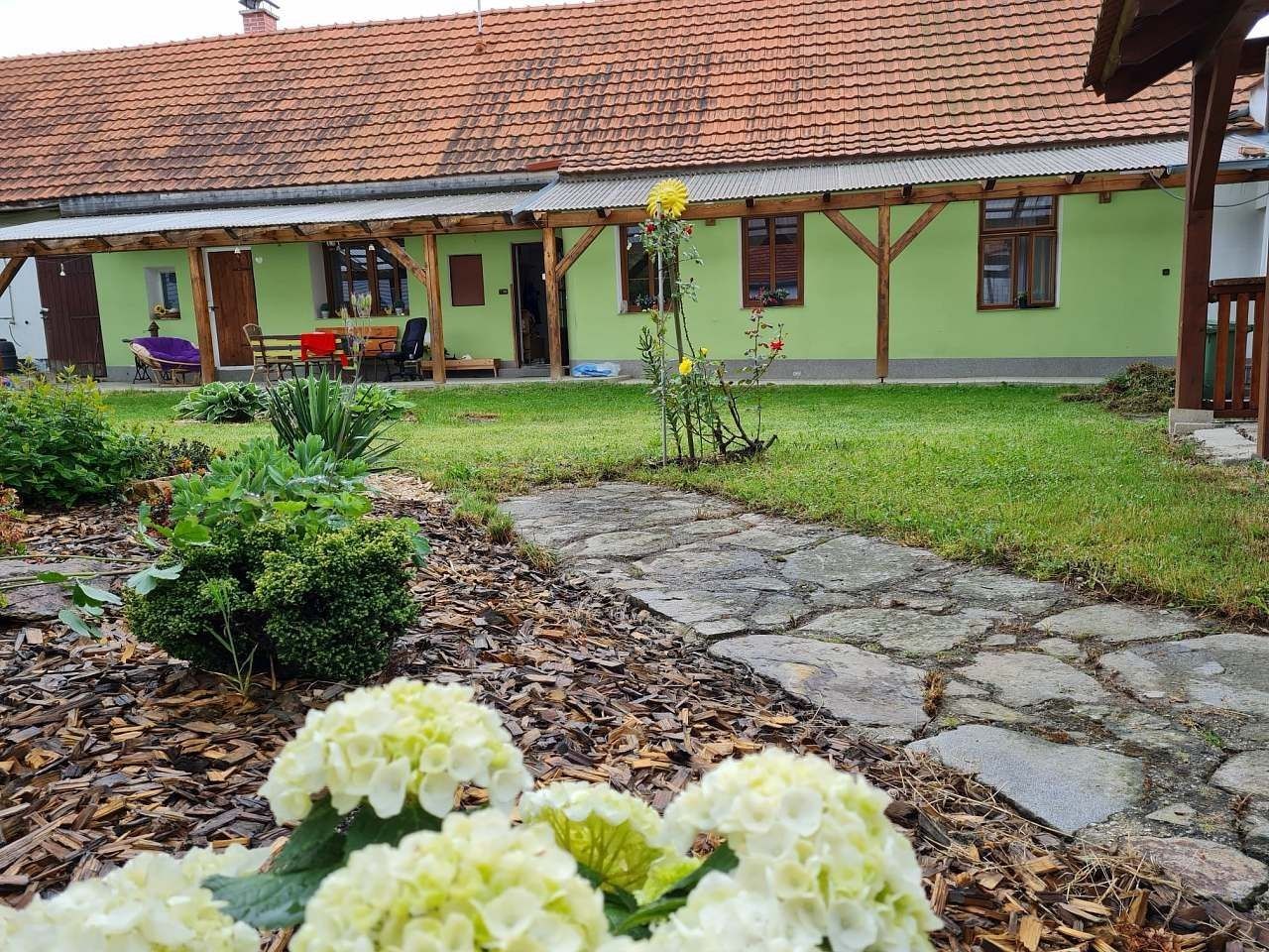 Chaty, Mažice, Jihočeský kraj - 1