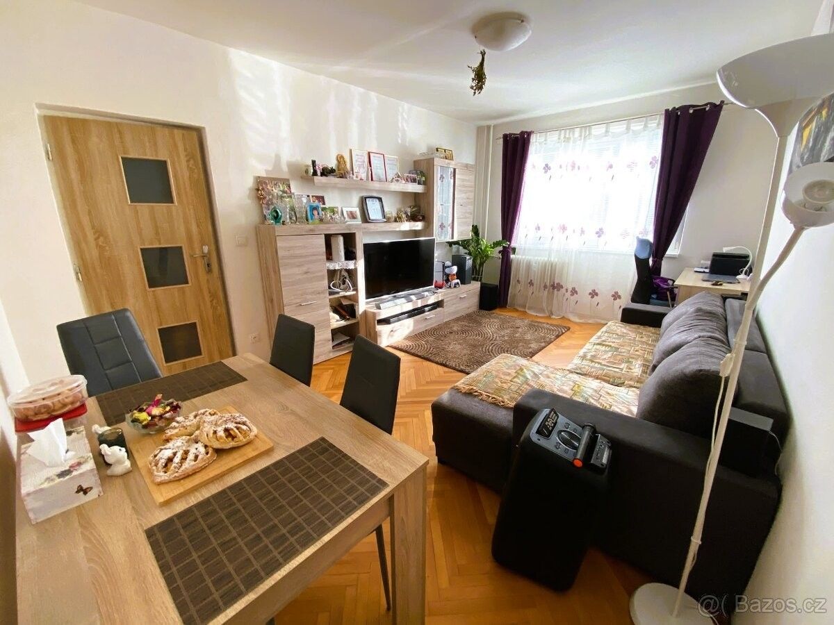 Byty, Kralupy nad Vltavou, 278 01 - 2