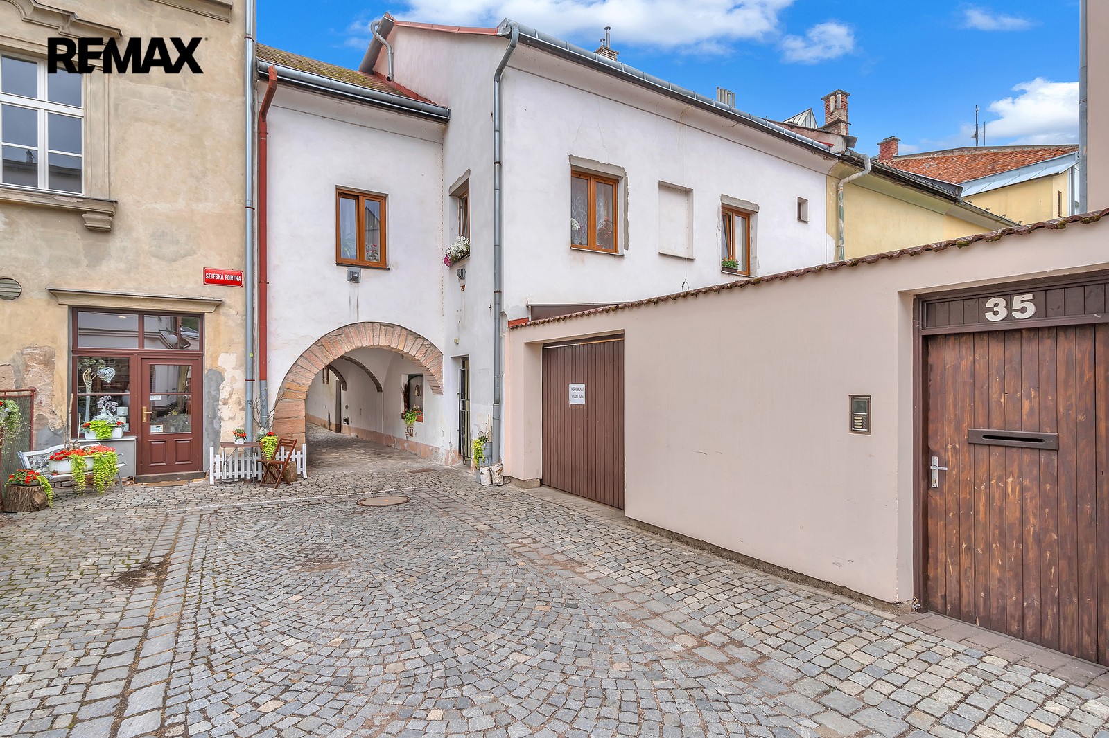 Rodinný dům · 420 m² · Náměstí 23, Hostinné - 3