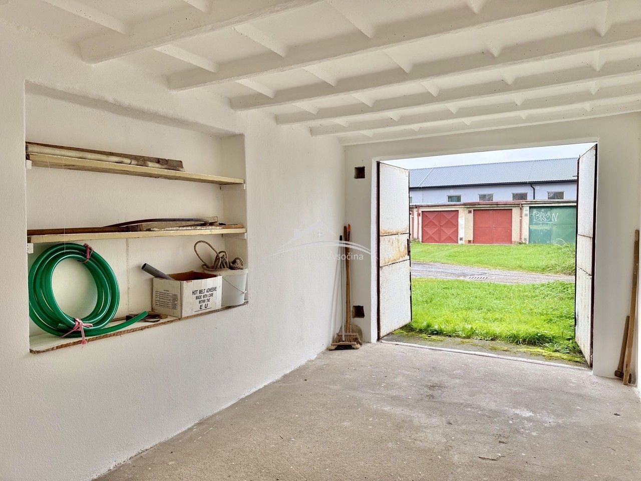 Pronájem garáž - U Cihláře, Havlíčkův Brod, 18 m²