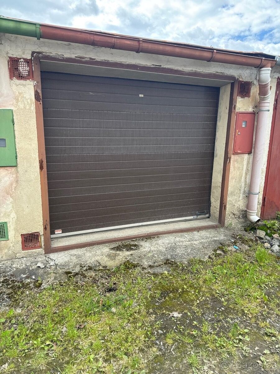 Garáže, Jihlava, 586 01 - 2