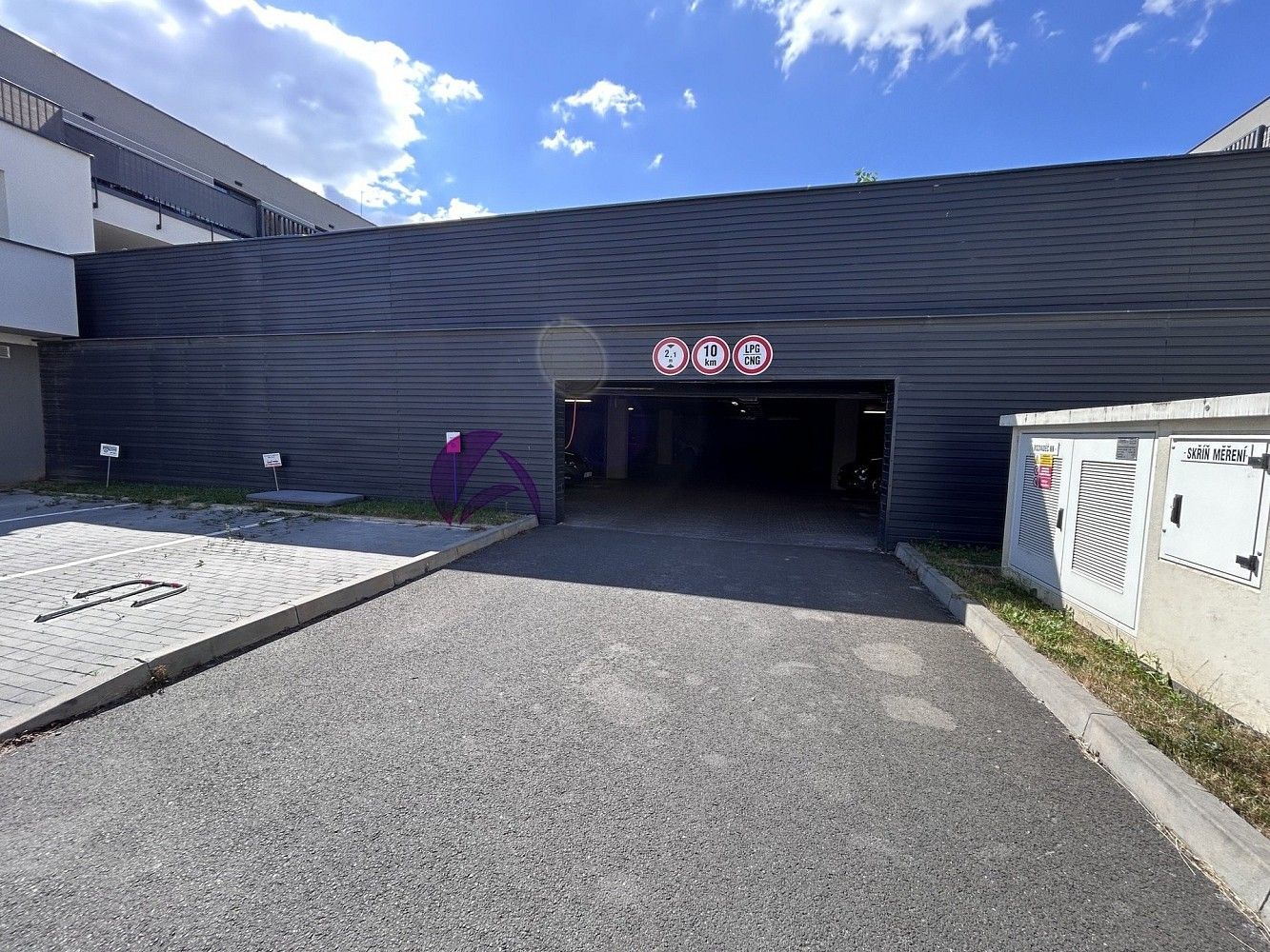 Pronájem ostatní - Olomouc - Nové Sady, Olomoucký kraj, 12 m² - 1