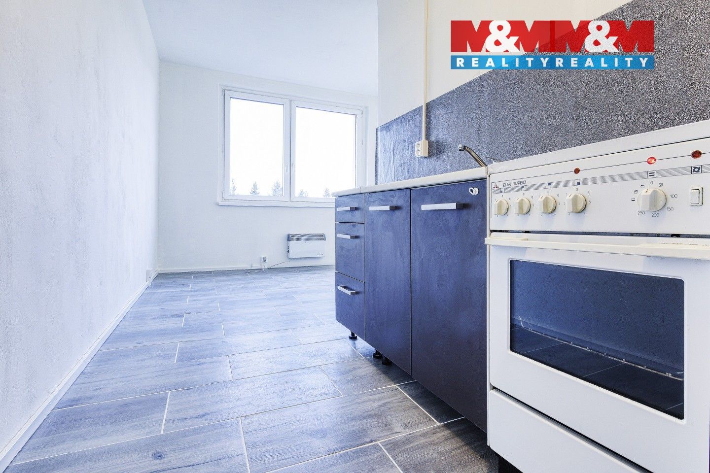 Pronájem byt 2+1 - Rovná, 67 m²