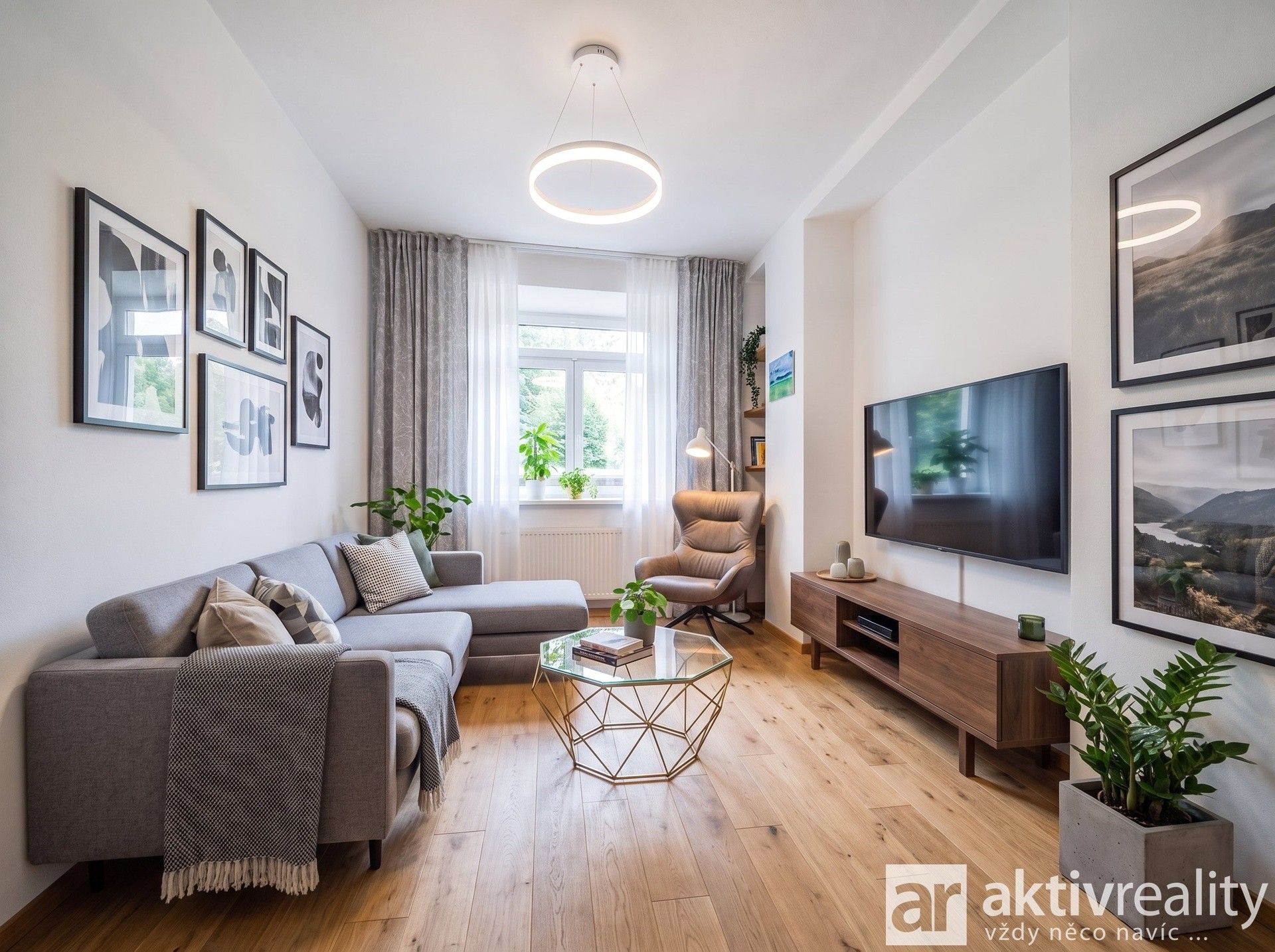 Byt 2+kk · 55 m² · Vykáňská, Praha - 4