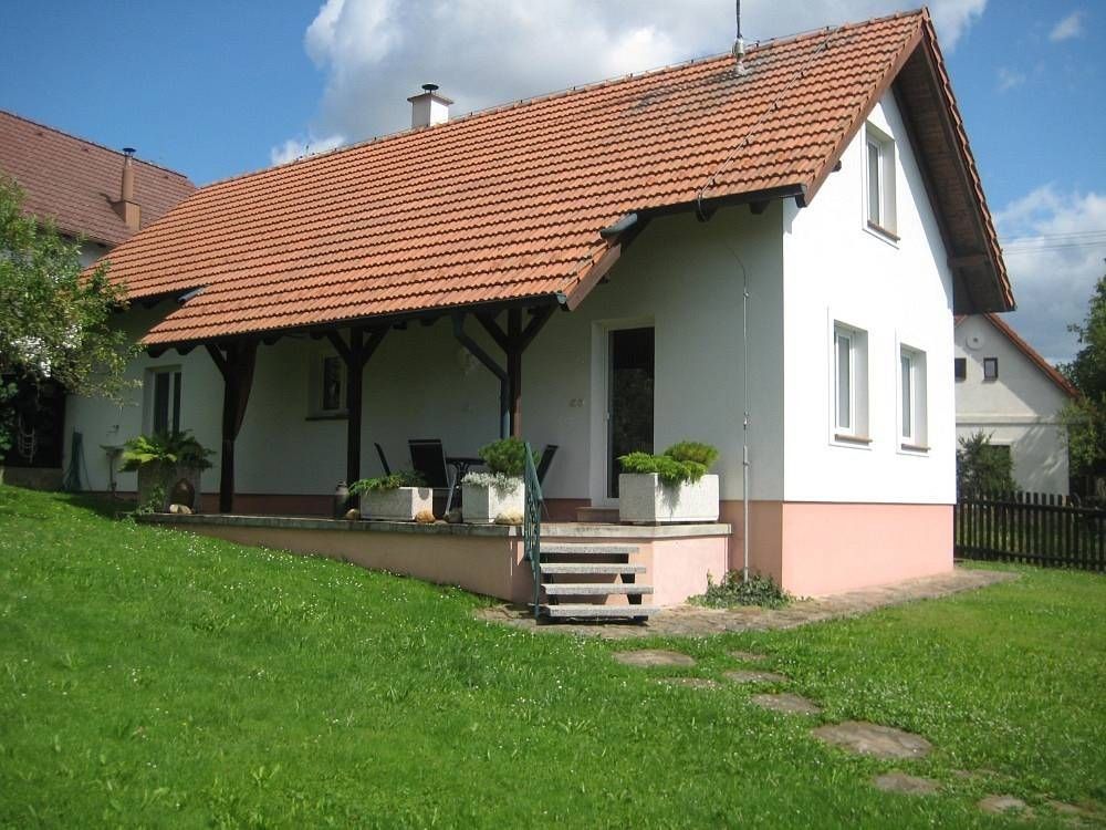 Chaty, Dlouhá Lhota u Tábora, Jihočeský kraj