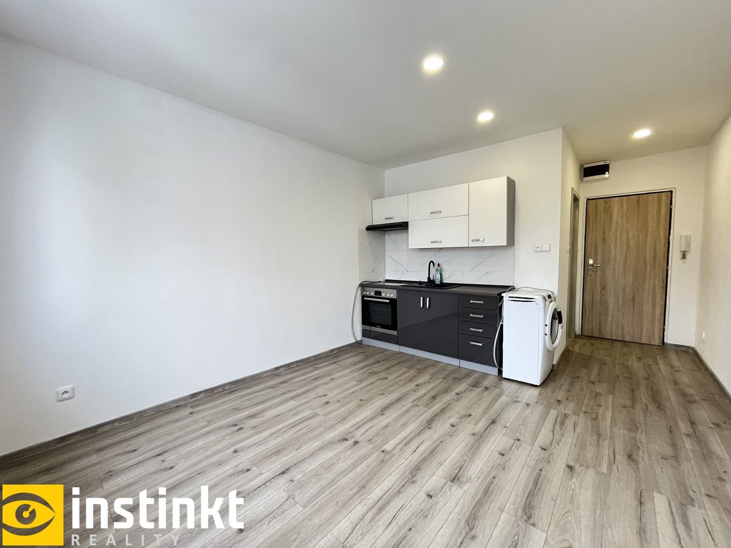 Byt 1+kk · 28 m² · U Koupaliště, Chodov - 4
