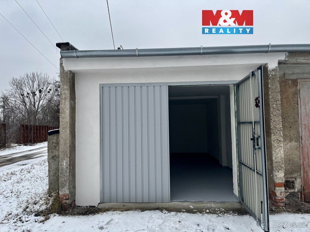 Garáže, Ostrava, 712 00