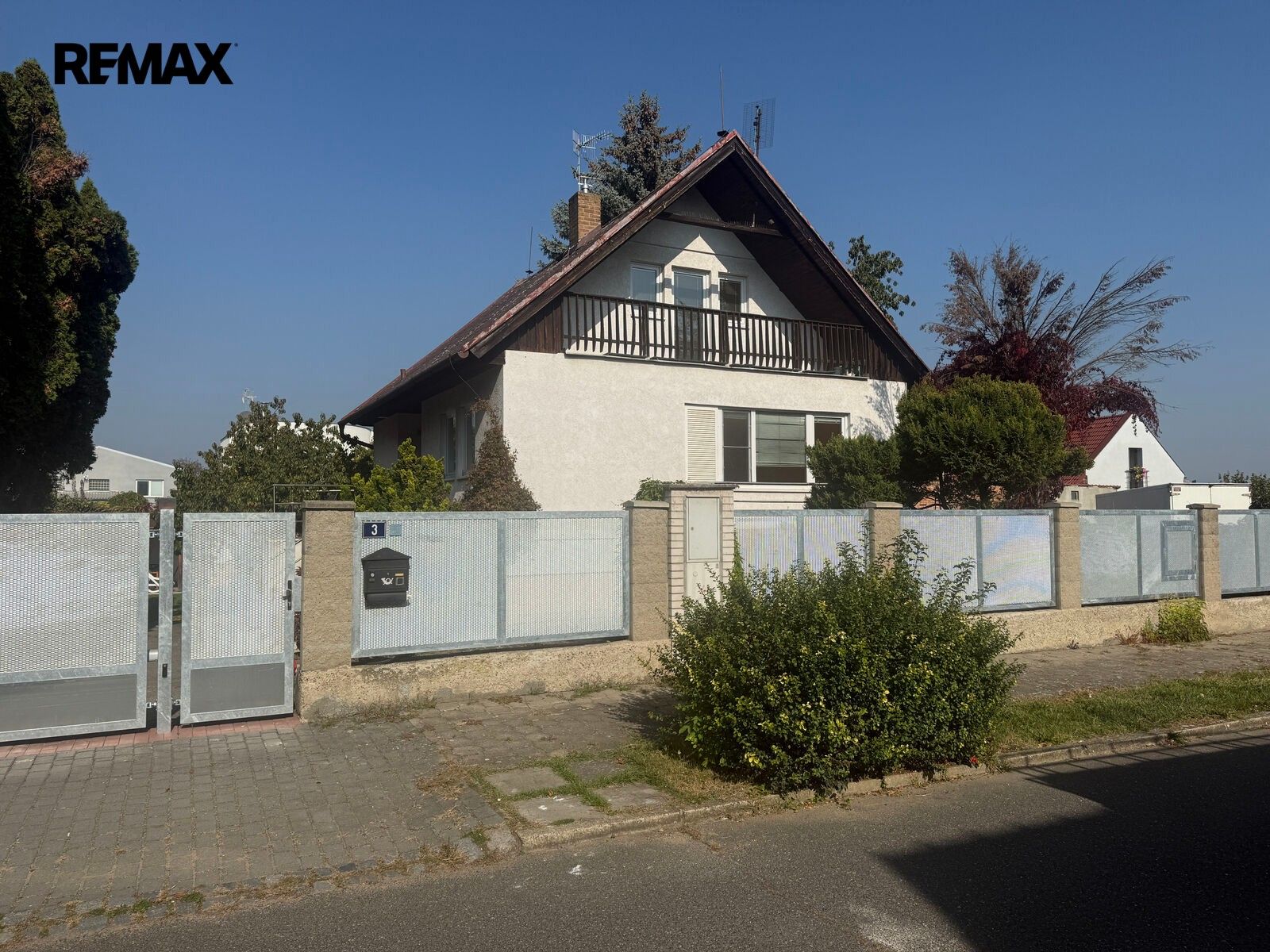 Rodinné domy, Byškovická 688, Praha Ďáblice, 230 m² - 1