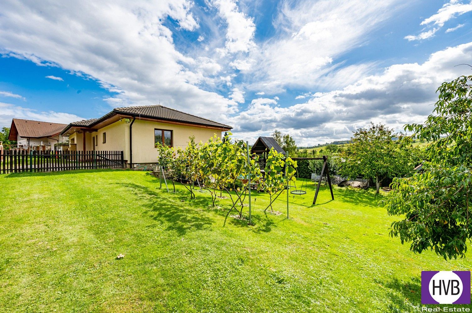 Rodinné domy, Postupice, okres Benešov, Středočeský kraj, 108 m² - 1