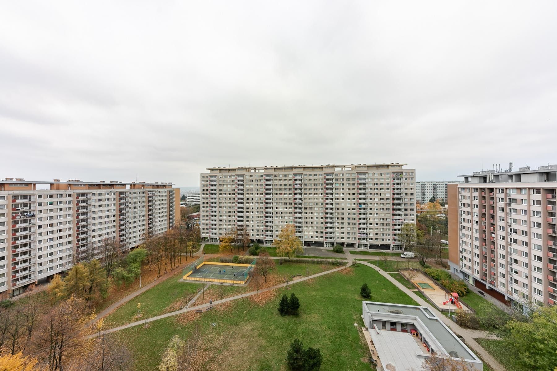2+kk, Rajmonova, Praha, 66 m²