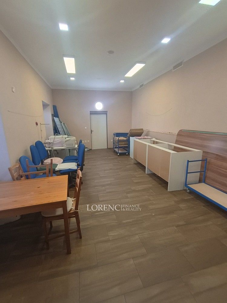 Obchodní prostory · 33 m² · Veselí nad Moravou, okres Hodonín, Jihomoravský kraj - 3