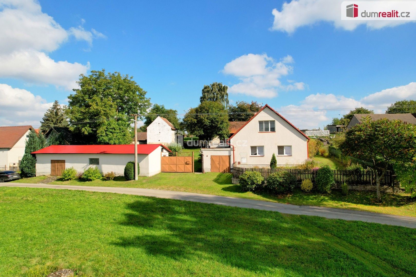 Rodinné domy, Psárov, 486 m²