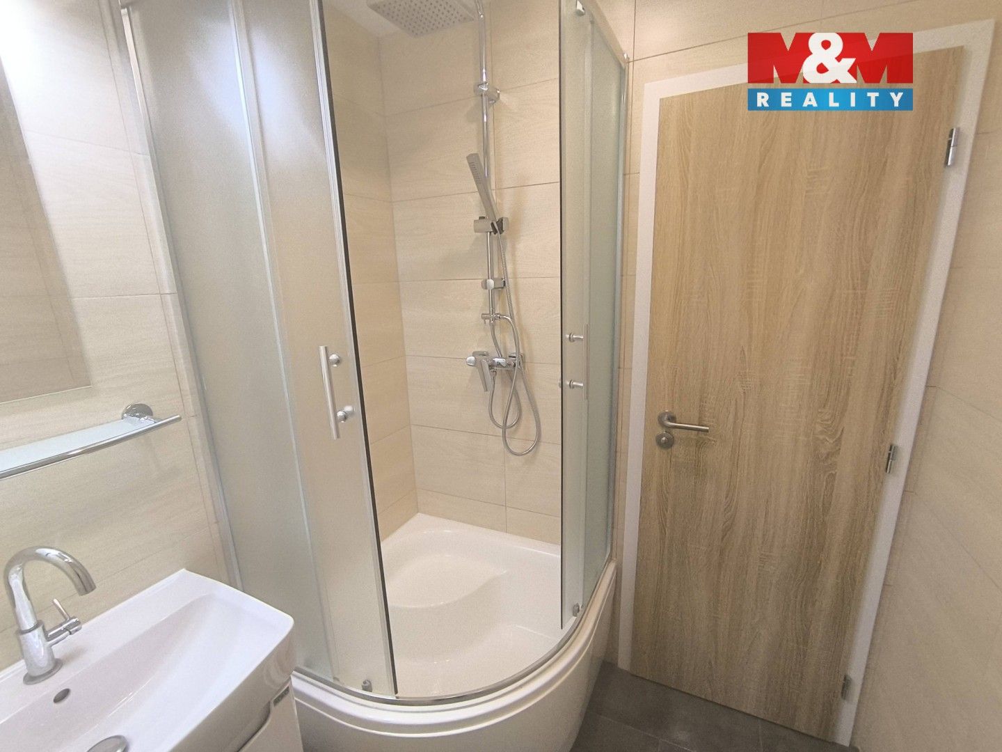 Pronájem byt 3+1 - Kmochova, Ústí nad Labem, 82 m²