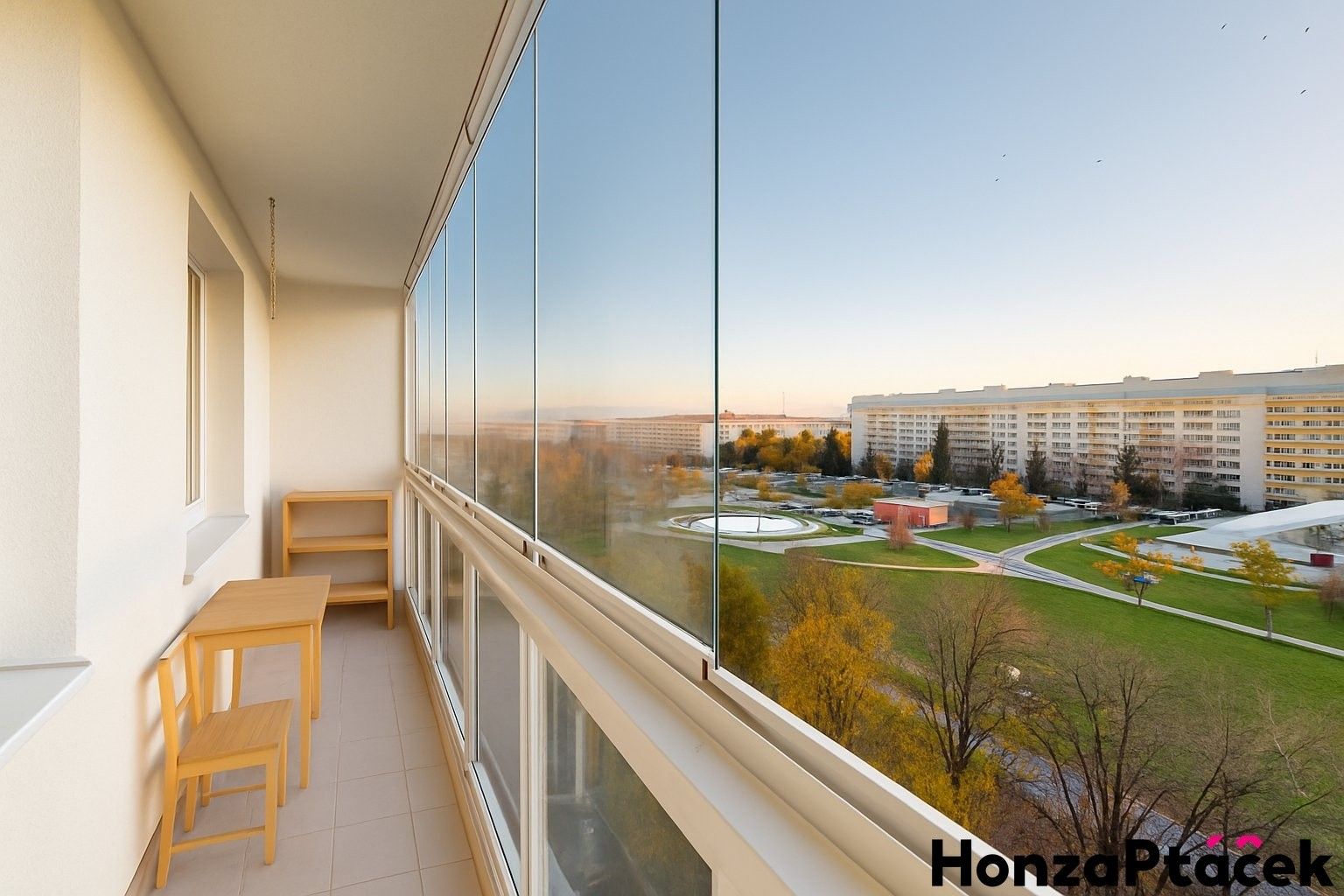 Prodej byt 1+1 - Jablonecká, Praha, 47 m²