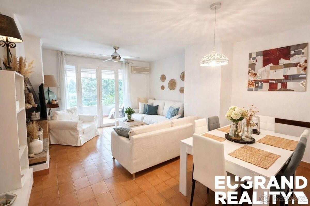 Byty, 987 66, Zahraničí