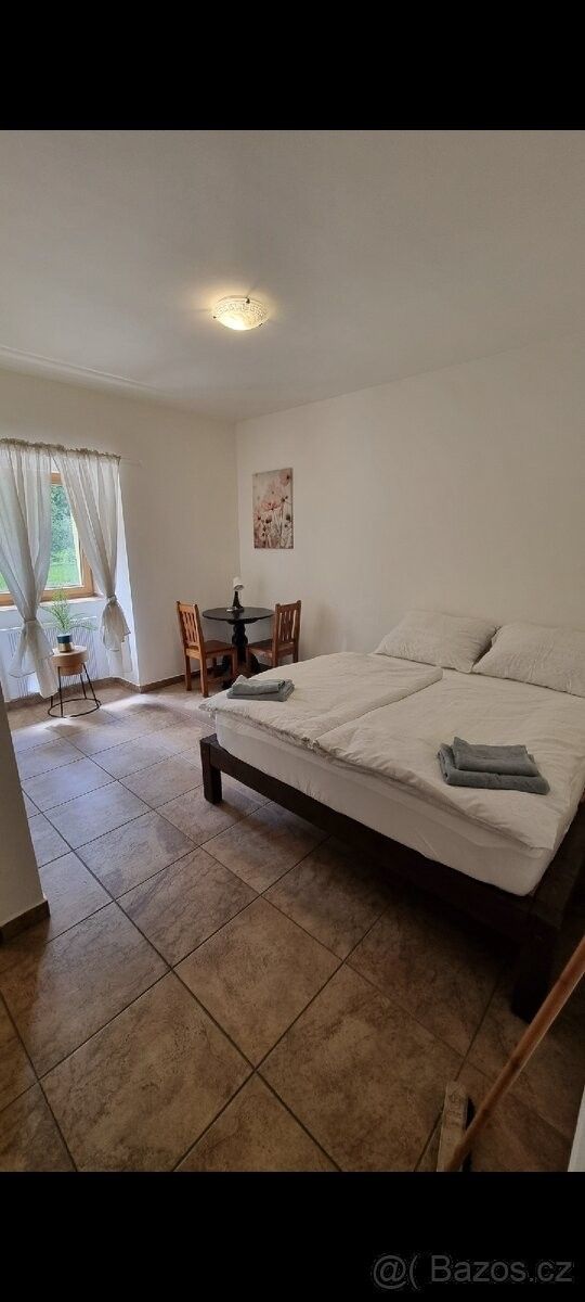 Pronájem byt 1+kk - Jílové u Prahy, 254 01