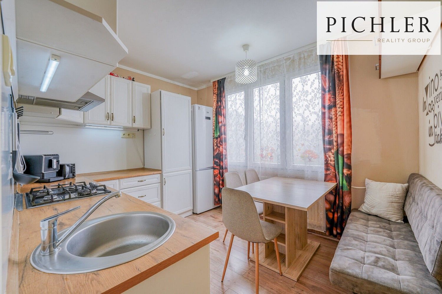 Prodej byt 3+1 - Strážnická, Plzeň - Severní Předměstí, 69 m² - 2