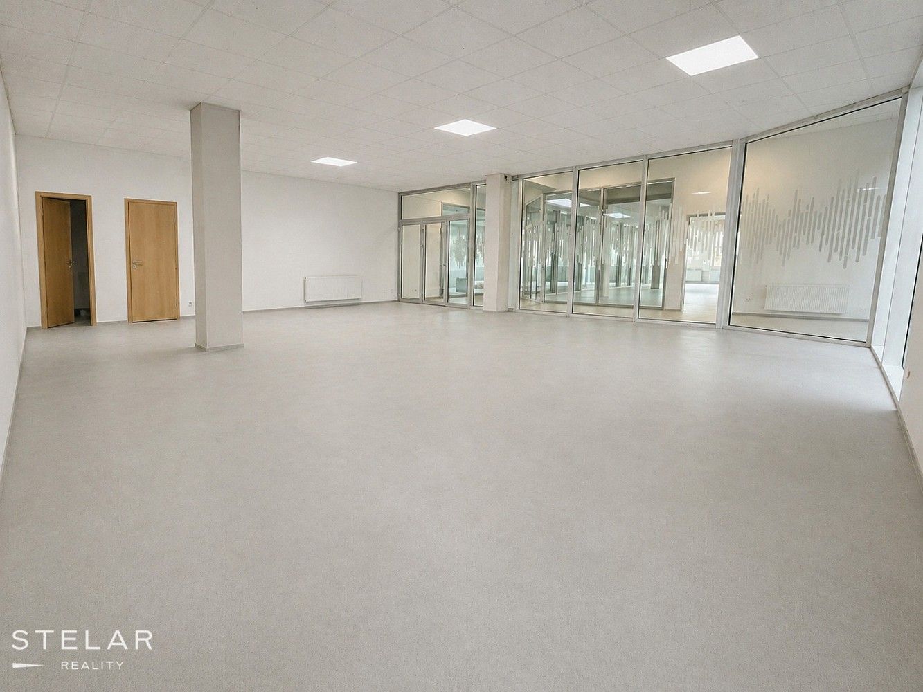 Obchodní prostory, 113 m²