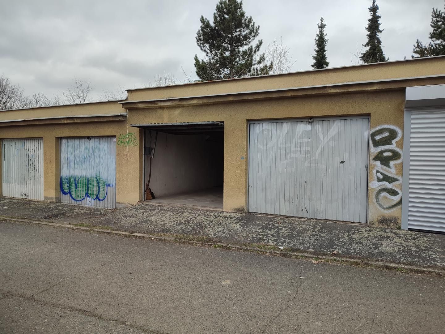 Garáže, Limuzská, Praha, 17 m² - 2
