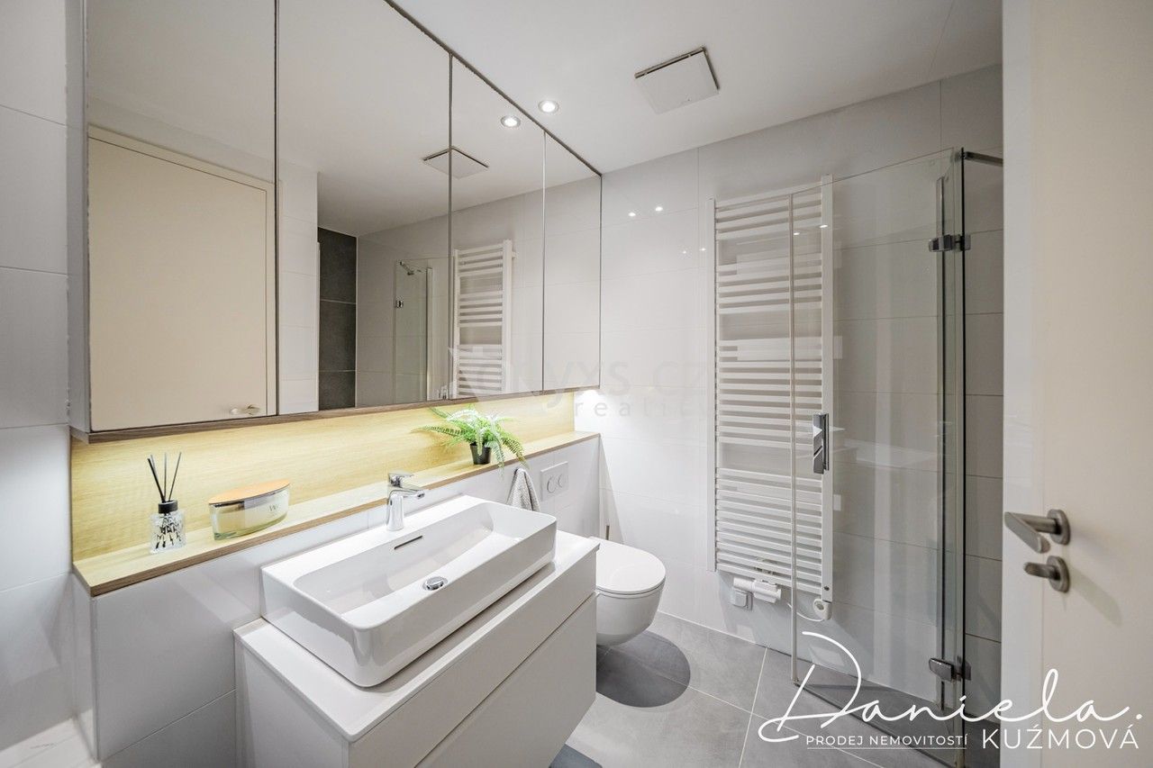 Byt 3+kk – Praha – pohled 5