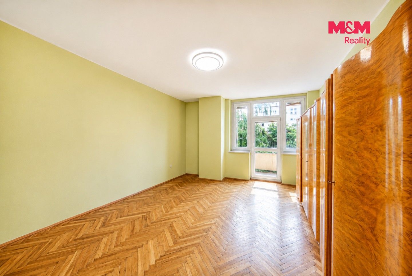 Byt 4+1 · 92 m² · Pacovská, Praha - 3