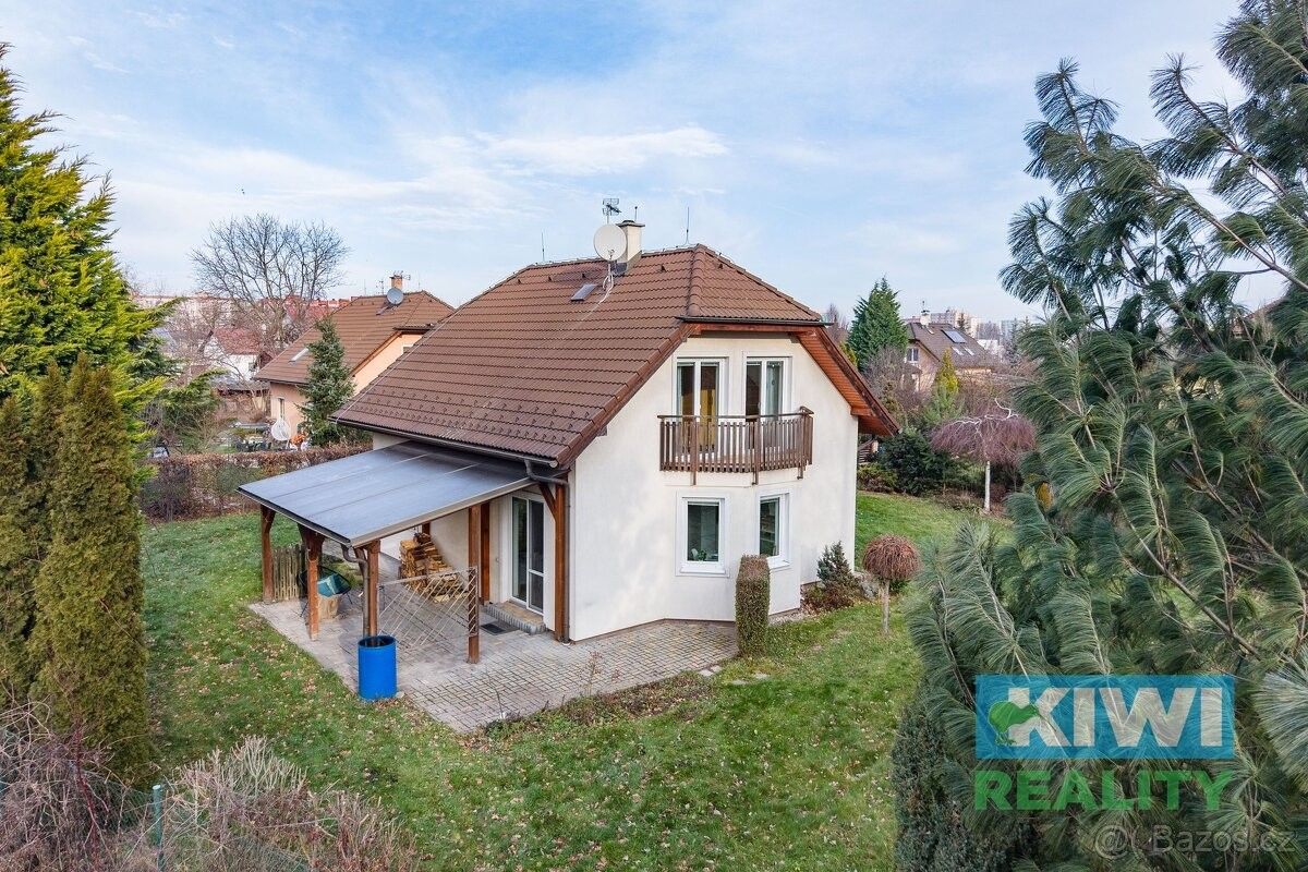 Rodinné domy, Ostrava, 720 00