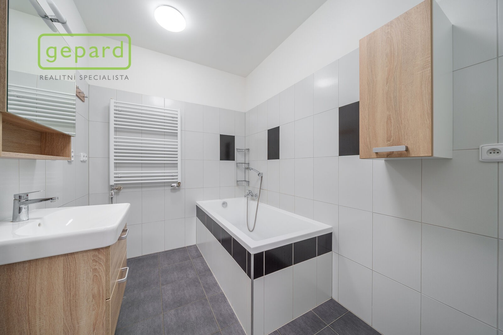 Pronájem byt 2+kk - Křížová, Sokolov, 58 m² - 5