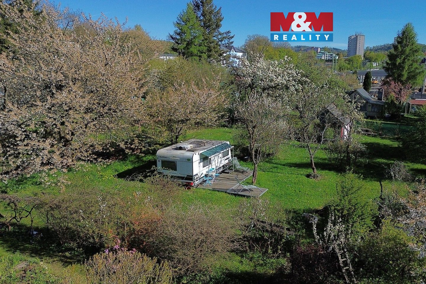 Zahrada, 834 m²