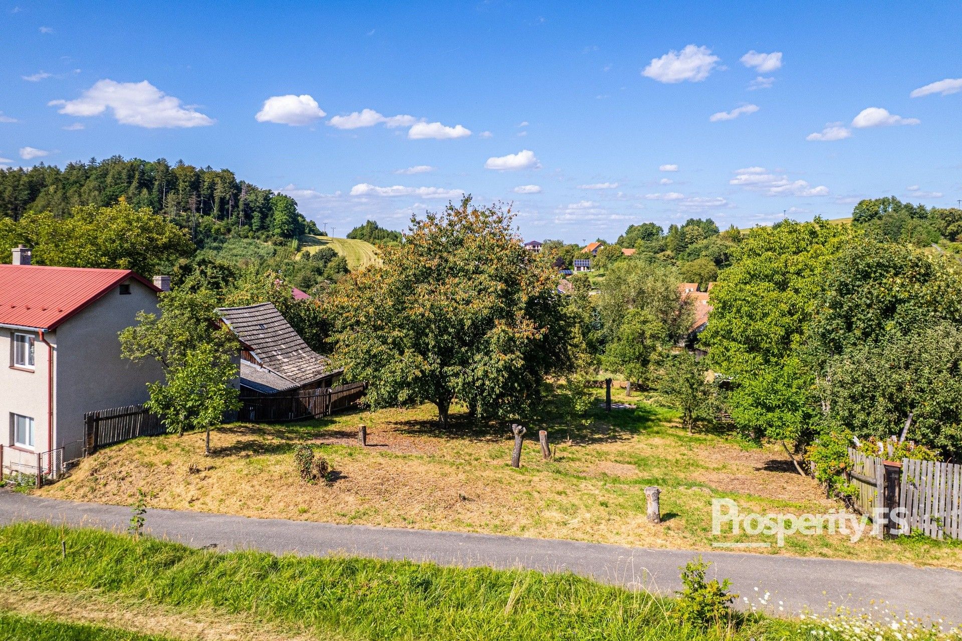 Prodej pozemek pro bydlení - Podolí