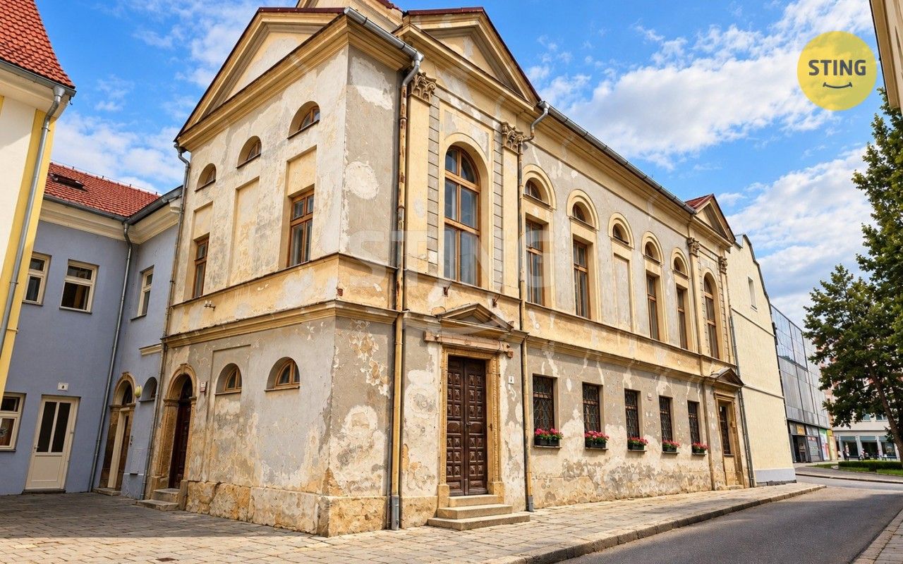 Památky, Demelova, Prostějov, 200 m² - 1