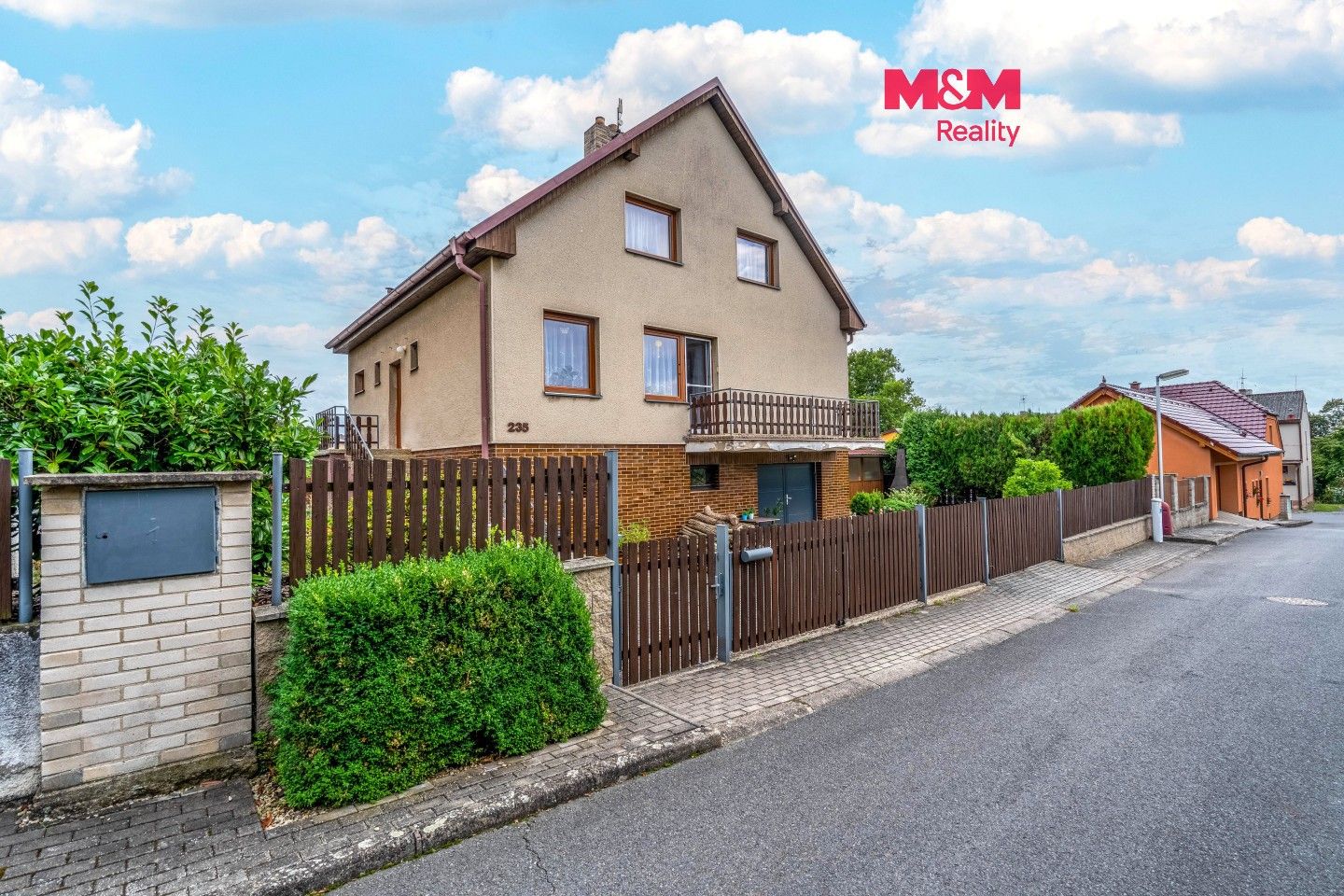 Rodinný dům, 194 m²