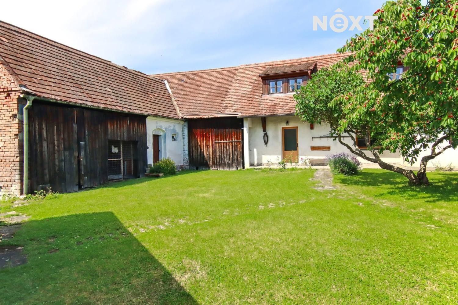 Prodej rodinný dům - Jeníkovice, 180 m²