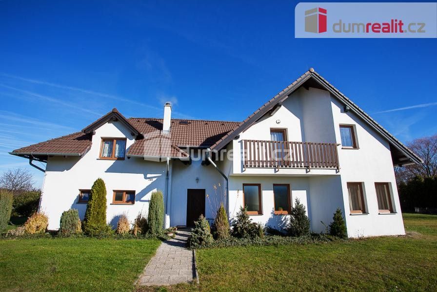 Rodinné domy, Dolní Třebonín, 253 m²