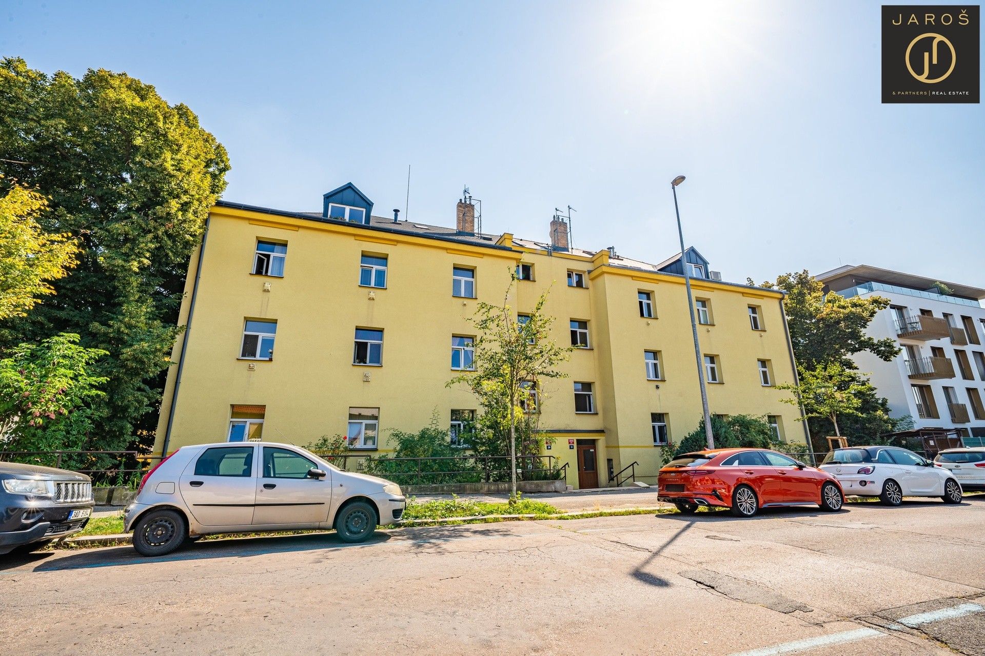 Prodej byt 1+kk - V domově, Praha, 26 m²