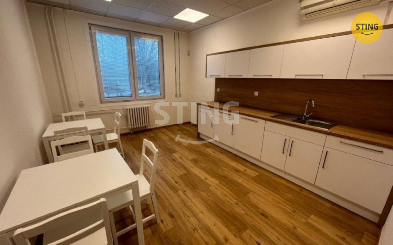 Pronájem sklad - Uhlířská, Ostrava, 1 095 m²