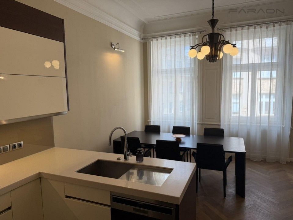 3+1, Široká, Praha, 154 m² - 2