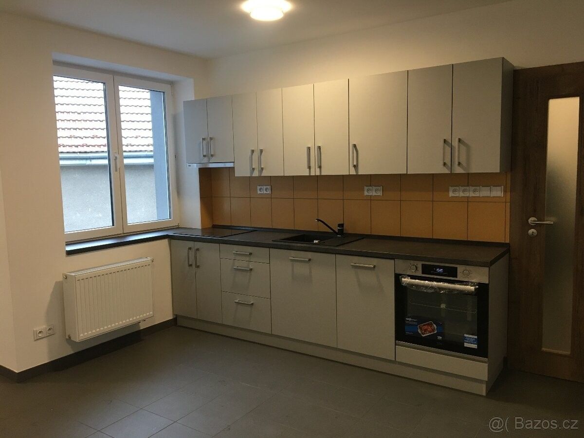 Byty, Slaný, 274 01