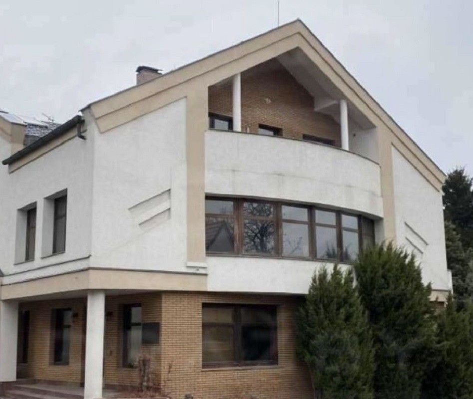 Rodinné domy, U kapličky, Brandýs nad Labem-Stará Boleslav, 562 m²