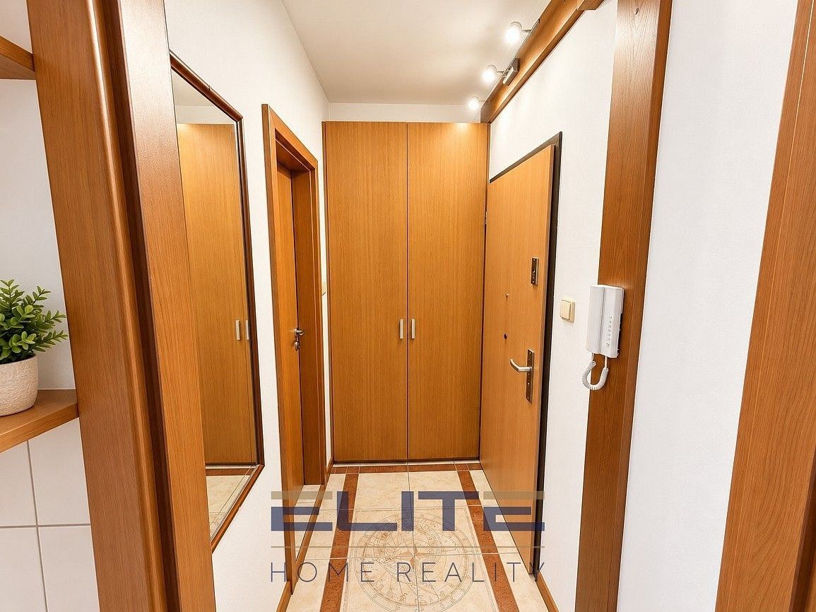 Byt 1+kk · 27 m² · Liberec - Liberec VI-Rochlice, Liberecký kraj - 4