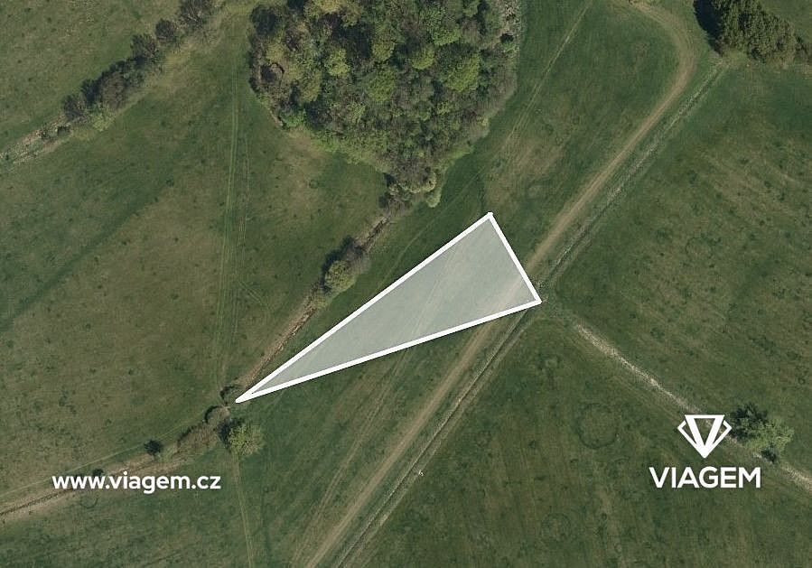 Zemědělský pozemek, 688 m²