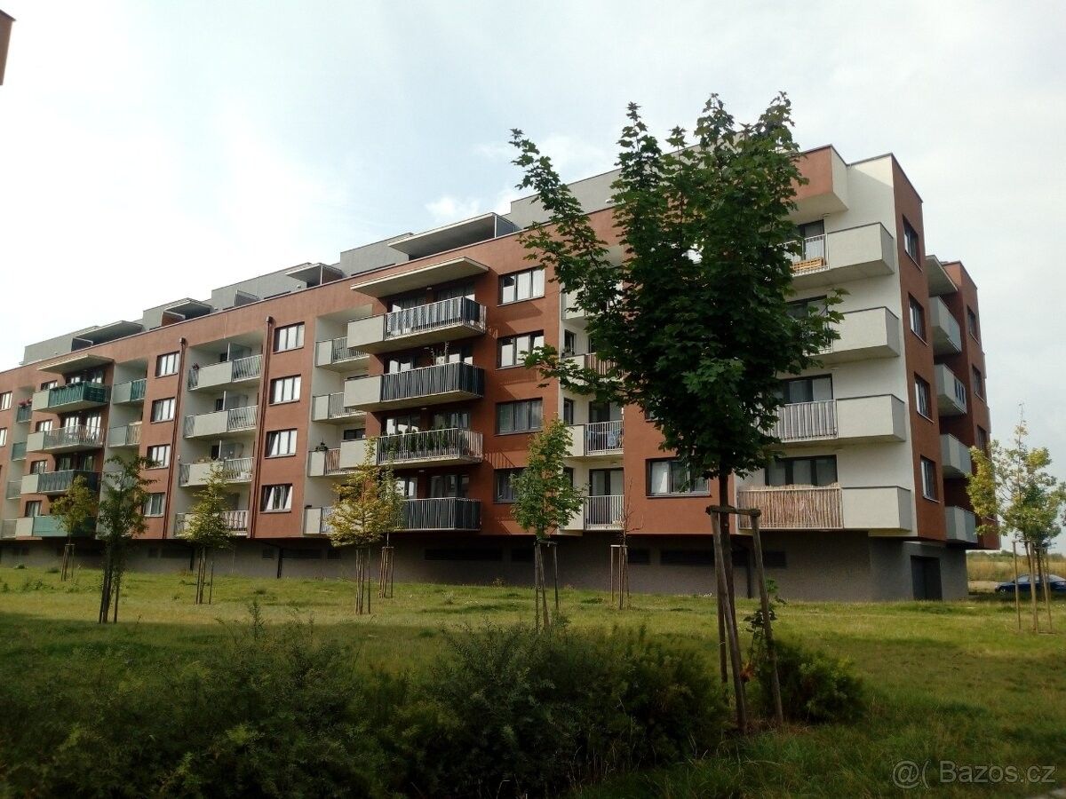 Garáže, Olomouc, 772 00, 13 m²